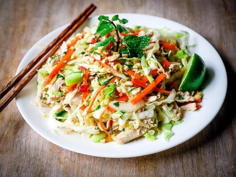 Pho Tau Bay