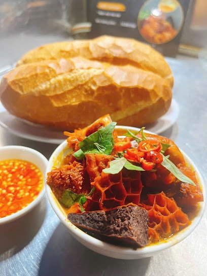 Lua Vietnamese Restaurant